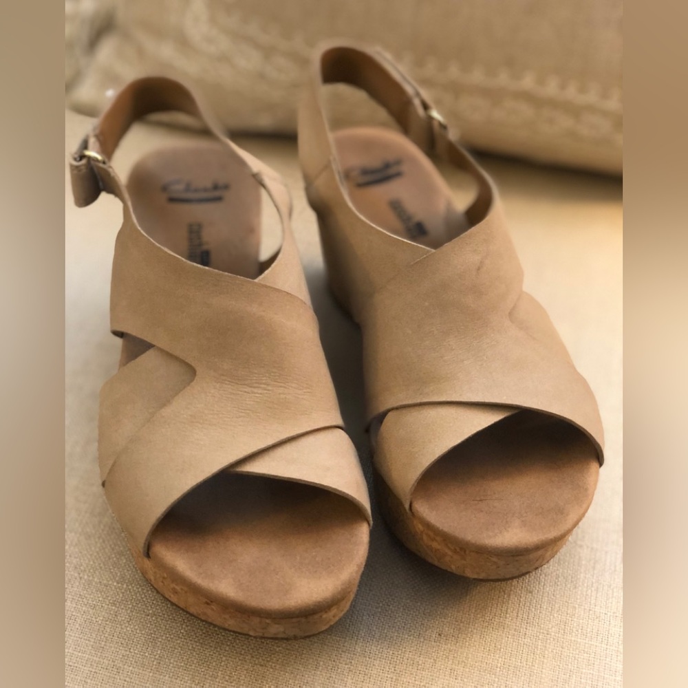 Clarks cushion wedge sandal, 6.5